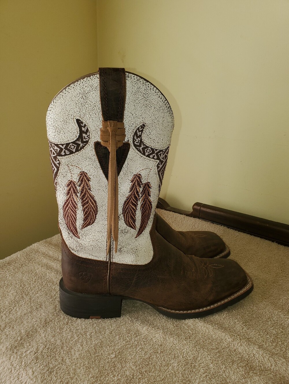 Ariat Round Up Southwest Tassel Cowboy Boots Sz 7.5 - Picture 3 of 7